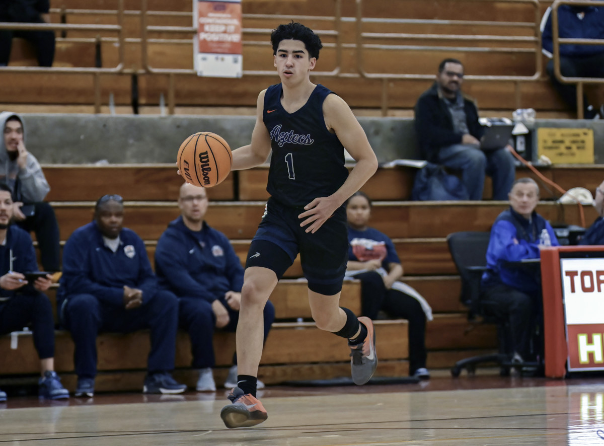 Archbishop Mitty vs Montgomery Torrey Pines Holiday Classic December 28, 2023 Photo-Justin Fine17